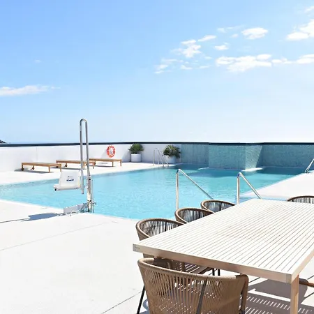 Apartment Urban Sky Luxury Flat With Amazing Views In *
