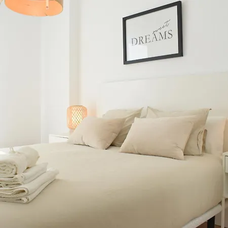 Urban Sky Luxury Flat With Amazing Views In