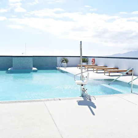 Urban Sky Luxury Flat With Amazing Views In