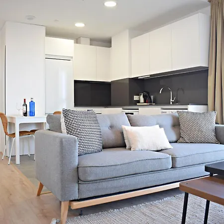 Urban Sky Luxury Flat With Amazing Views In